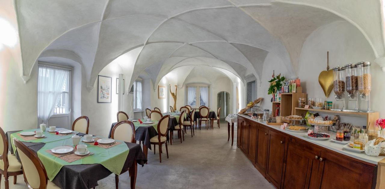 Palazzo Lodron Bertelli. Dimora Storica & Spa Caderzone Exterior foto